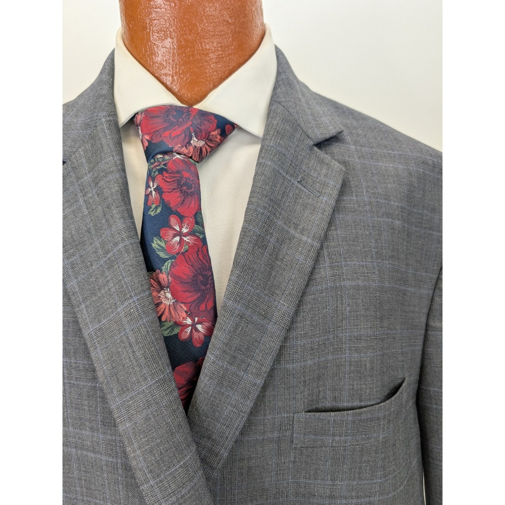 Jos A Bank Traveler Gray Plaid Stretch Tailored Fit Wool Suit
Jacket 52R Blazer